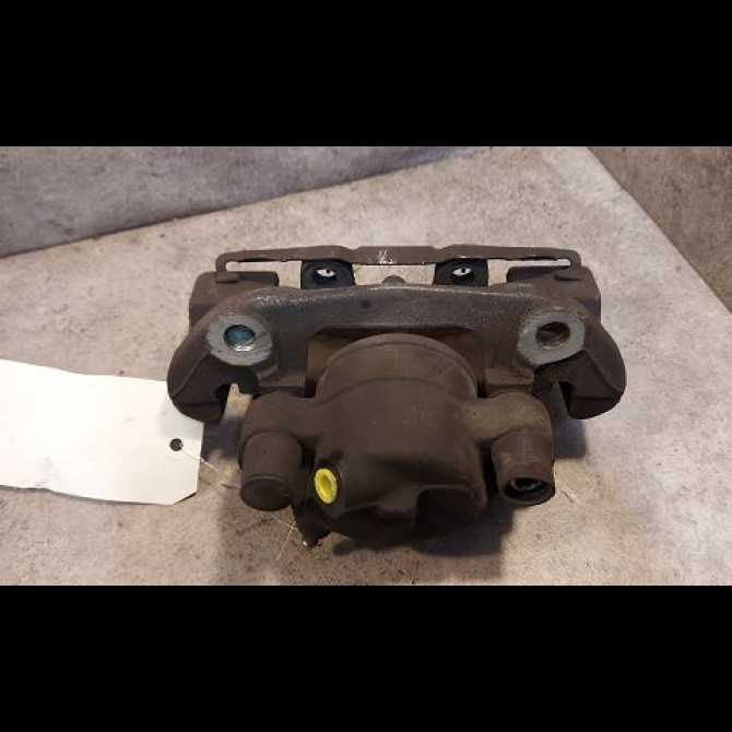 Etrier de frein avant gauche occasion B.M.W. SERIE 3 III Phase 1 01-1991->04-1998 325tds 34116758113 2