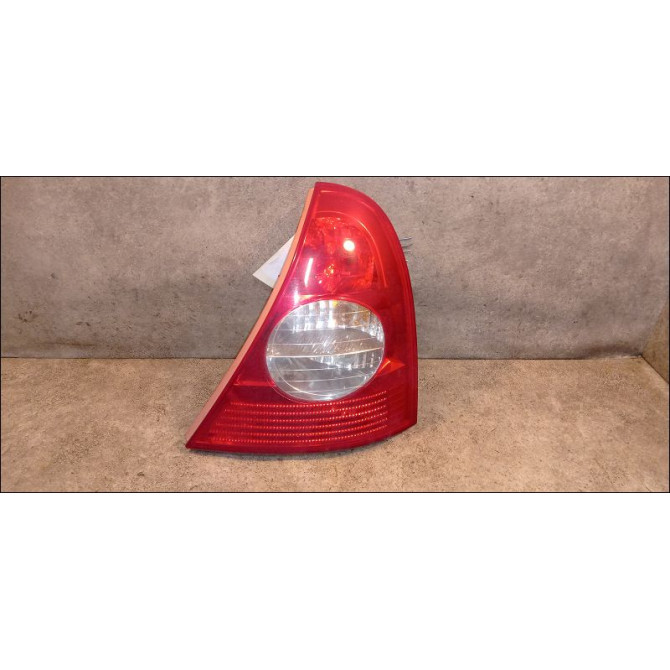 Feu arrière droit occasion RENAULT CLIO CAMPUS II Phase 1 07-2006->07-2009 1.5 DCI 70ch 1