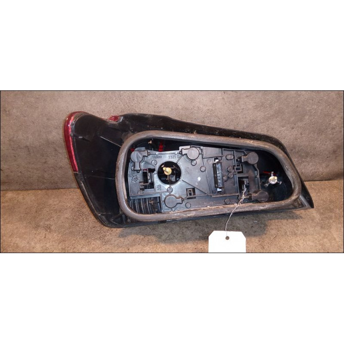 Feu arrière droit occasion PEUGEOT 306 Phase 2 04-1997->03-2002 1.6i 2