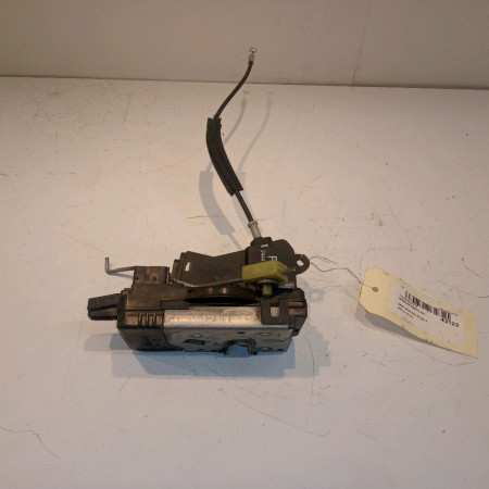 Serrure porte avd occasion OPEL VECTRA II Phase 2 02-1999->06-2002 2.2 DTI 16v 13210770