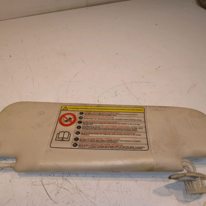 Pare-soleil droit occasion FIAT 500 II 500 II Phase 1 2007-07-01->2016-03-31 1.2i 69ch 735755398 1