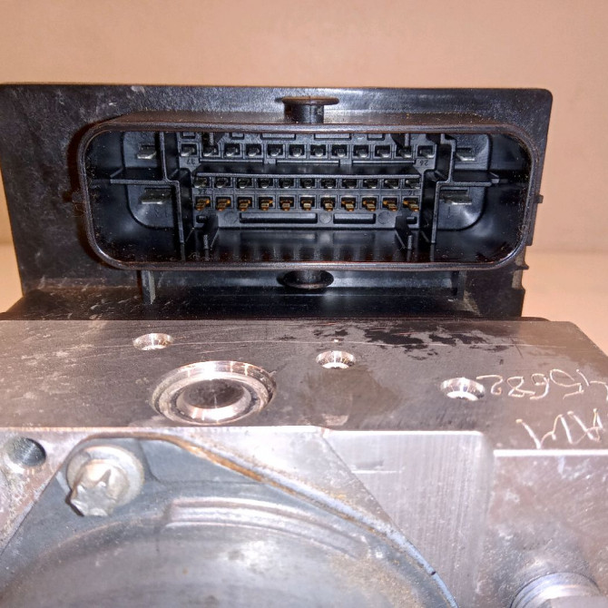 Unité hydraulique ABS occasion CITROEN C4 GRAND PICASSO I Phase 1 10-2006->09-2013 1.6 HDI 110ch 4541QE 5