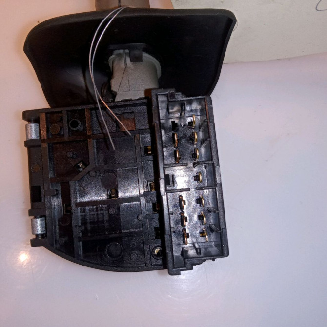 Commande essuie glace occasion RENAULT TWINGO I Phase 3 08-2000->06-2007 1.2i 8v 60ch 7701046628 3