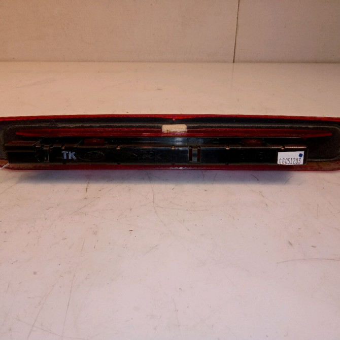 Feux stop supplementaire occasion FORD FOCUS II Phase 1 09-2004->12-2007 1.6 TI-VCT 1545615 2