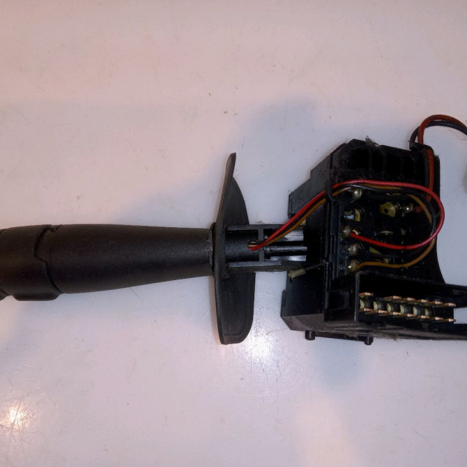 Commande clignotant occasion RENAULT MEGANE I Phase 2 03-1999->06-2003 1.9 DTI 7700434989 2