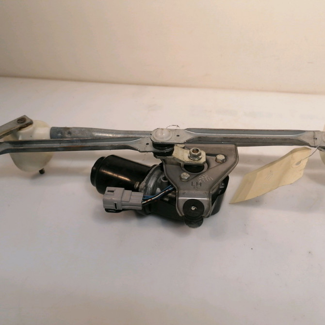 Moteur essuie-glace avant occasion SUZUKI SPLASH Phase 1 03-2008->12-2012 1.3 CDTI 75ch 3810051K50 3