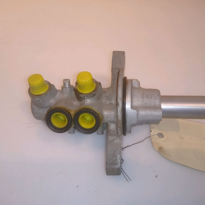 Maitre cylindre occasion TOYOTA AYGO I Phase 1 06-2005->11-2009 1.0 VVTI 4702509010 3