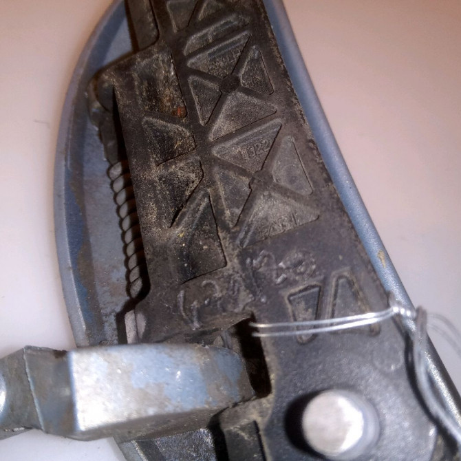 Poignee ext porte arg occasion TOYOTA AYGO I Phase 1 06-2005->11-2009 1.0 VVTI 692400H011 4