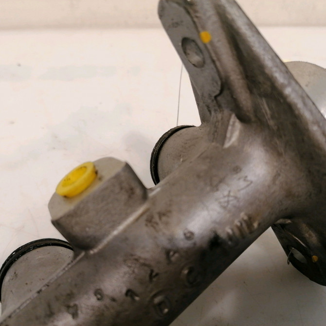 Maitre cylindre occasion HYUNDAI I 10 I Phase 1 03-2008->12-2010 1.1i 67ch 585100X300 3