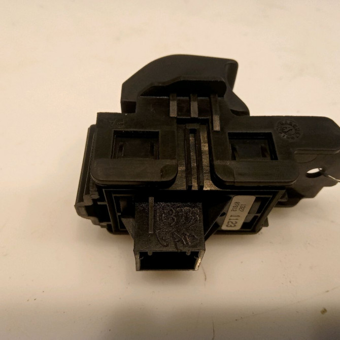 Interrupteur commande de frein a main occasion OPEL INSIGNIA Phase 1 01-2009->03-2013 3