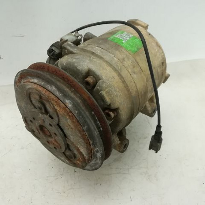 Compresseur air conditionne occasion NISSAN TERRANO II 926000F001 1