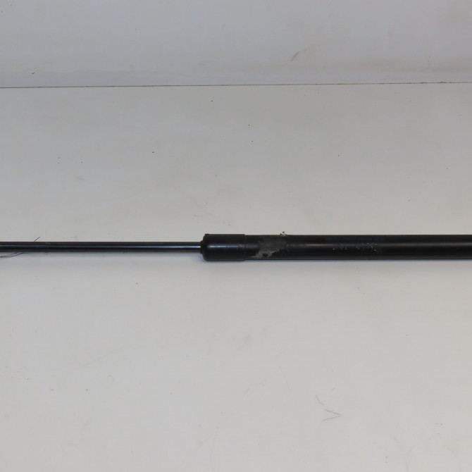 Verin d capot occasion VOLKSWAGEN CADDY III Phase 1 03-2004->07-2010 1.9 TDI 105ch 1