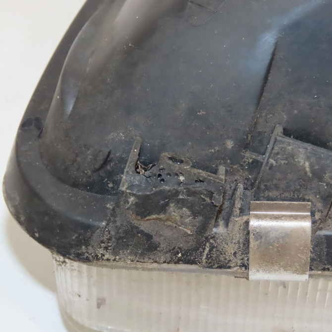 Phare droit occasion VOLKSWAGEN POLO III Phase 2 11-1999->12-2001 1.4 6N1941018AA 4