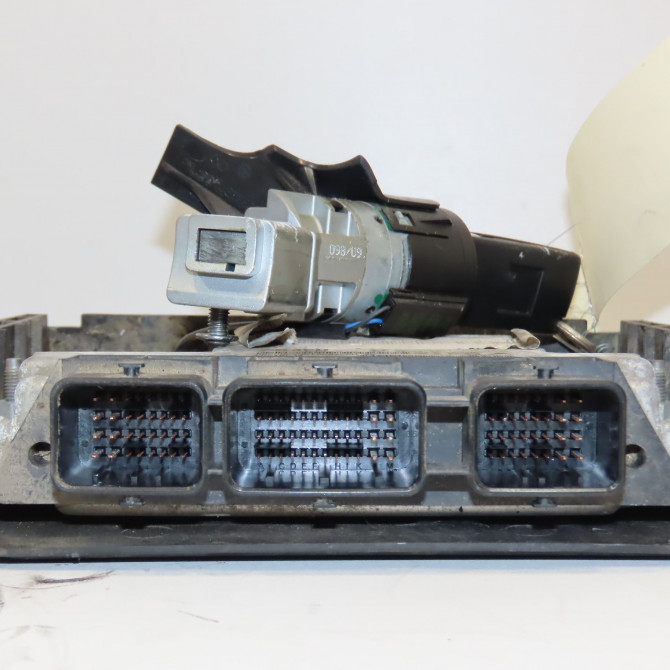 Calculateur moteur occasion PEUGEOT 207 Phase 1 SW 07-2007->03-2013 1.6 HDI 90ch 1942KW 3