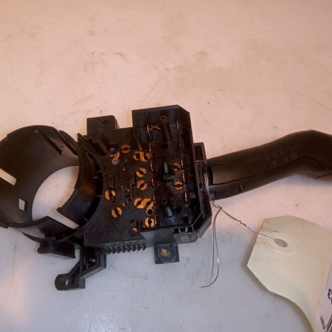 Commande clignotant occasion AUDI A3 I Phase 2 10-2000->06-2003 1.9 TDi 130ch 8L1941531JB98 2