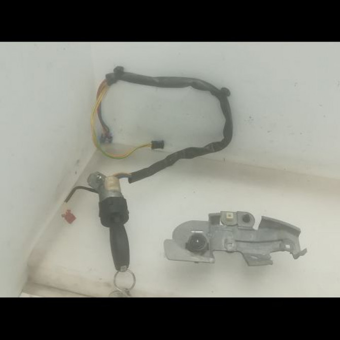 Kit serrures + antivol occasion CITROEN C5 I Phase 1 03-2001->09-2004 2.2 HDi 4162Z0 1