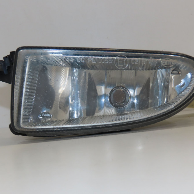 Phare antibrouillard avant gauche occasion CHRYSLER PT CRUISER Phase 1 09-2000->12-2005 2.2 crd 120ch 5288797AD 1