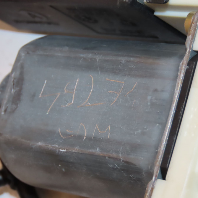 Mecanisme+moteur leve-glace avg occasion CITROEN C5 I Phase 1 03-2001->09-2004 2.0 HDi 110ch 9221P7 2