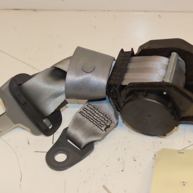 Ceinture arrière gauche occasion CITROEN C5 I Phase 1 03-2001->09-2004 2.0 HDi 110ch 8974KE 1