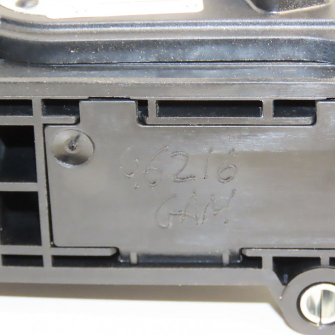 Potentiometre accelerateur occasion PEUGEOT 308 II Phase 1 04-1995->04-1999 1.2 PureTech 110ch 4