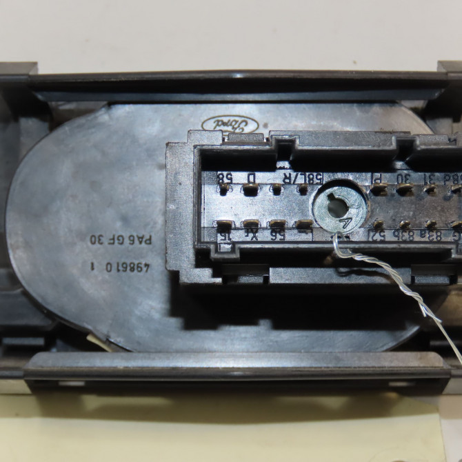 Interrupteur commande de phares occasion FORD MONDEO II Phase 1 09-2000->06-2007 2.0i 145ch 1150716 2