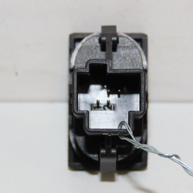 Commande leve-glace porte arrière gauche occasion FORD MONDEO II Phase 1 09-2000->06-2007 2.0i 145ch 1123793 2