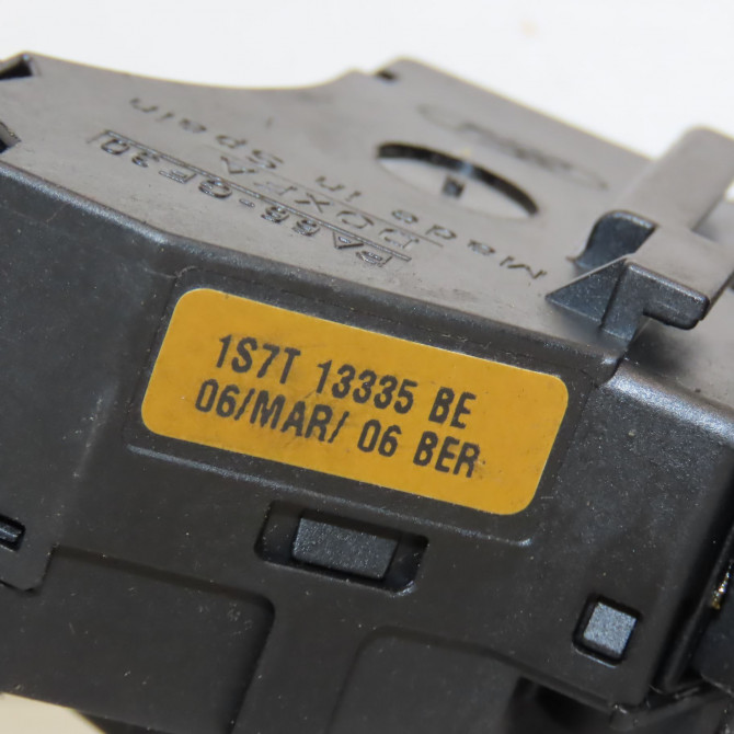 Commande clignotant occasion FORD MONDEO II Phase 1 09-2000->06-2007 2.0i 145ch 1150716 4