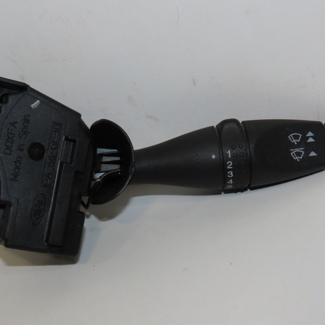 Commande essuie glace occasion FORD MONDEO II Phase 1 09-2000->06-2007 2.0i 145ch 1357436 1