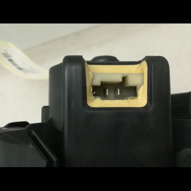 Ventilateur de chauffage occasion OPEL CORSA IV Phase 1 09-2006->12-2010 1.3 CDTI 90ch 13335075 3