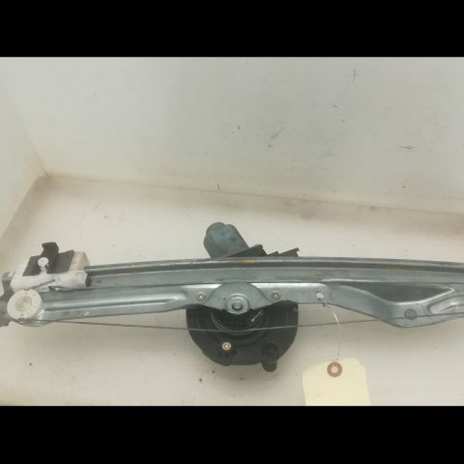 Mecanisme+moteur leve-glace arg occasion RENAULT ESPACE V Phase 1 02-2015->... 1.6 DCI 160ch 827210154R 2