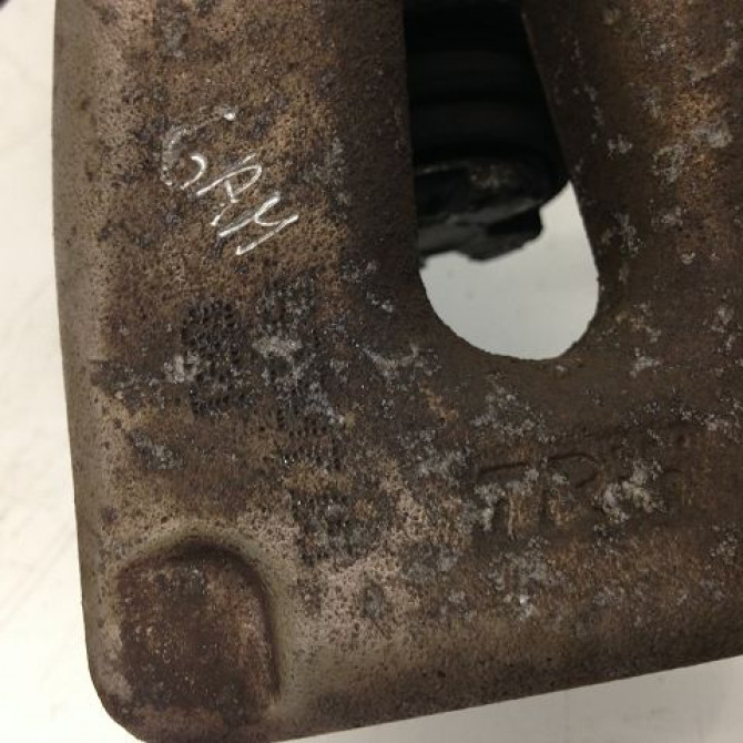 Etrier de frein arrière gauche occasion RENAULT MODUS Phase 1 09-2004->12-2007 1.6i 16v 7701208361 3