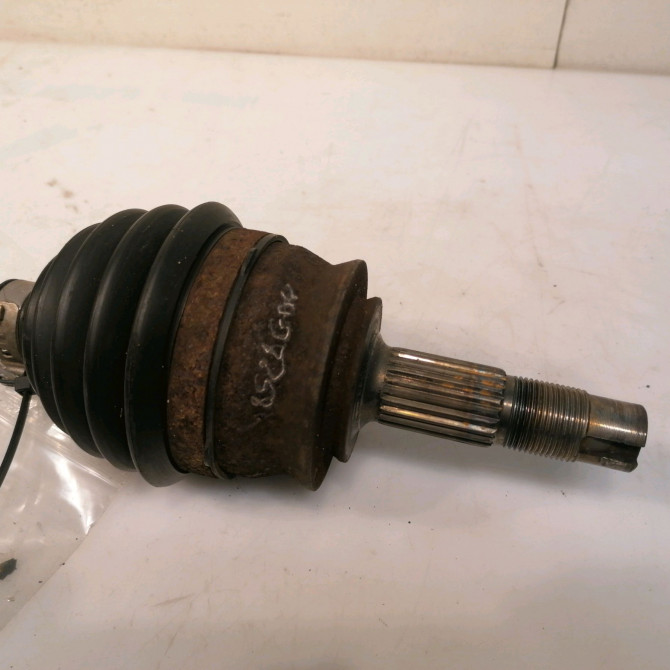 Transmission avant gauche occasion OPEL CORSA IV Phase 1 09-2006->12-2010 1.2 TWINPORT 80ch 13248675 2