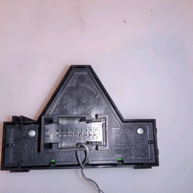 Bouton de warning occasion OPEL CORSA IV Phase 1 09-2006->12-2010 1.2 TWINPORT 80ch 3