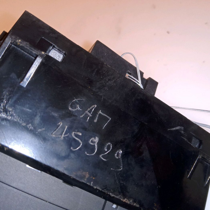 Bouton de warning occasion OPEL CORSA IV Phase 1 09-2006->12-2010 1.2 TWINPORT 80ch 4