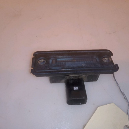 Eclaireur plaque de police g occasion VOLKSWAGEN GOLF IV GOLF IV Phase 1 1998-01-01->2005-06-30 1.9 TDI 100ch 1J6943021B