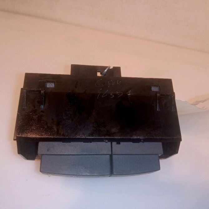 Bouton de warning occasion OPEL CORSA IV Phase 1 09-2006->12-2010 1.3 CDTI 75ch 3