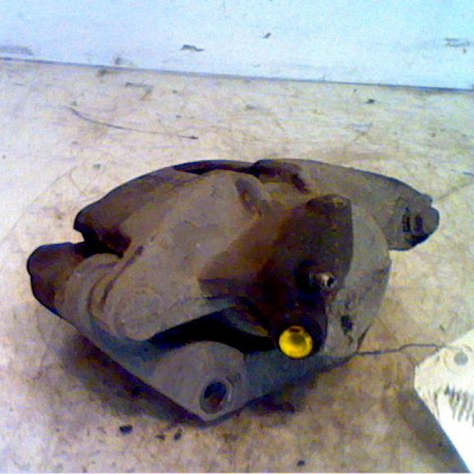 Etrier de frein avant gauche occasion RENAULT KANGOO I Phase 2 03-2003->06-2010 2