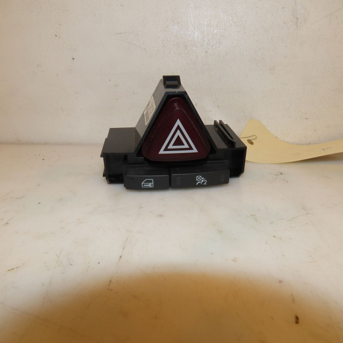 Bouton de warning occasion OPEL CORSA IV Phase 1 09-2006->12-2010 1.2 TWINPORT 80ch 1