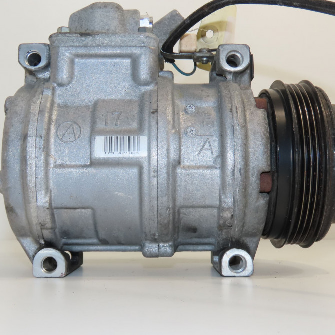 Compresseur air conditionne occasion IVECO DAILY IV phase 1 04-2006->04-2009 2.2 D 115ch 504014391 4