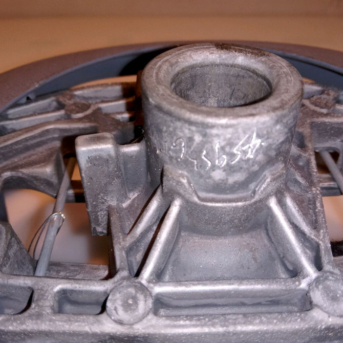 Volant de direction occasion PEUGEOT 208 208 Phase 1 2012-03-01->2015-09-30 1.6 VTI 120ch 96739507MA 3