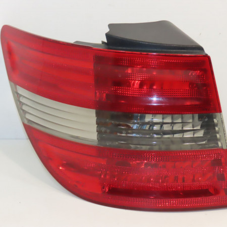 Feu arrière gauche occasion MERCEDES CLASSE B I Phase 1 06-2005->04-2008 B200CDI 140ch 1698202164