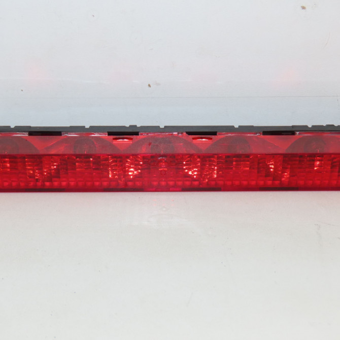 Feux stop supplementaire occasion FORD MONDEO II Phase 1 09-2000->06-2007 2.0 TDCI 115ch 1151768 1