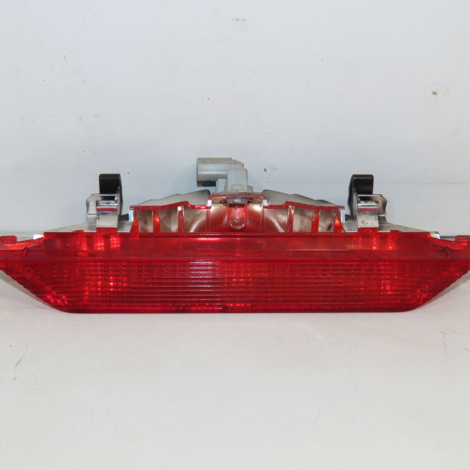 Feux stop supplementaire occasion TOYOTA COROLLA VII Phase 1 09-1992->06-1995 1151768 1