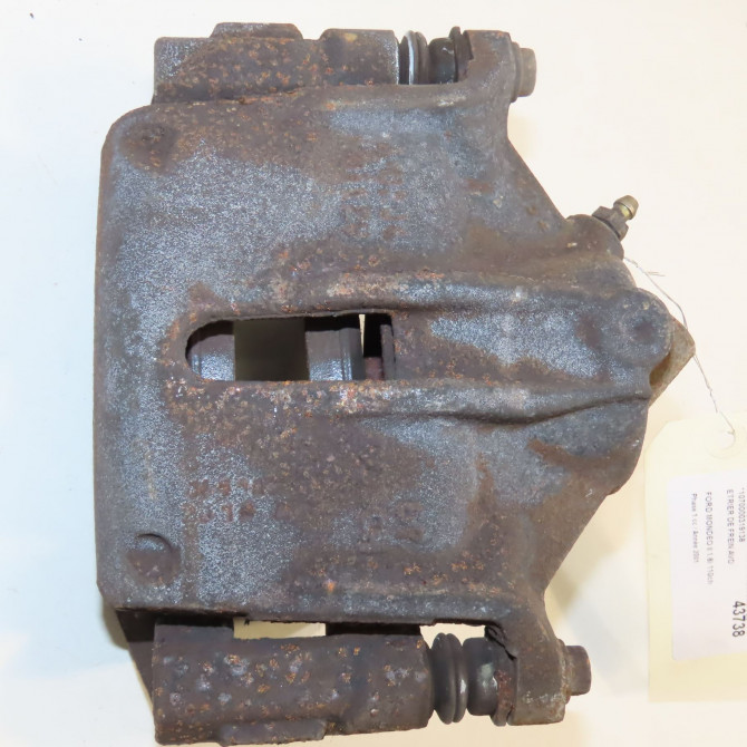 Etrier de frein avant droit occasion FORD MONDEO II Phase 1 09-2000->06-2007 1.8i 110ch 2218025 2