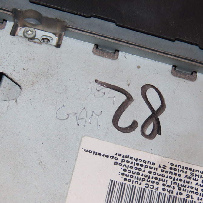 Autoradio occasion MERCEDES CLASSE CLK II Phase 1 05-2002->12-2009 270 CDI 2098203789 6