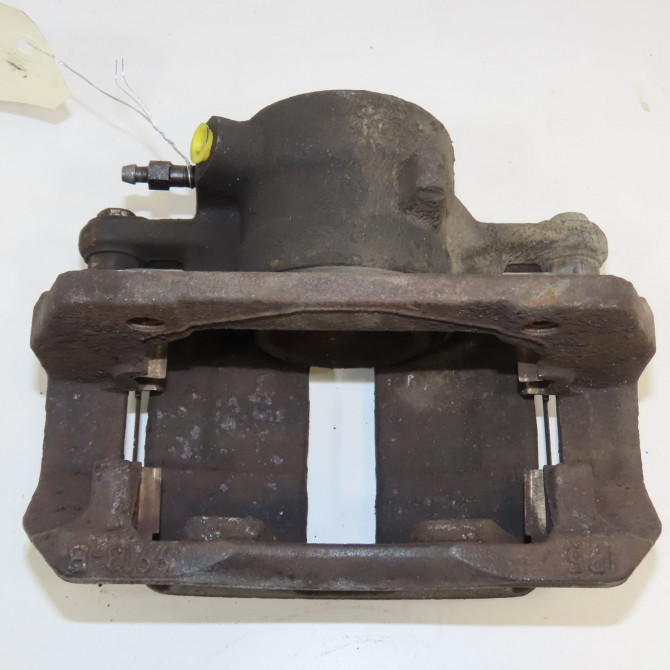 Etrier de frein avant droit occasion MERCEDES CLASSE B I Phase 1 06-2005->04-2008 B200CDI 140ch 1694200283 3