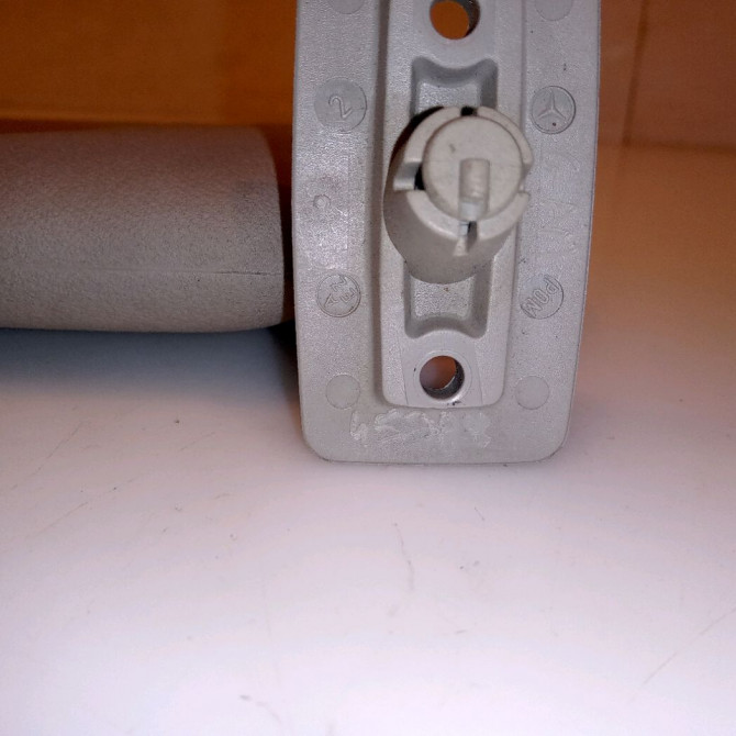 Pare-soleil gauche occasion MERCEDES CLASSE A I Phase 1 01-1998->03-2001 A 160 16881001108G77 3