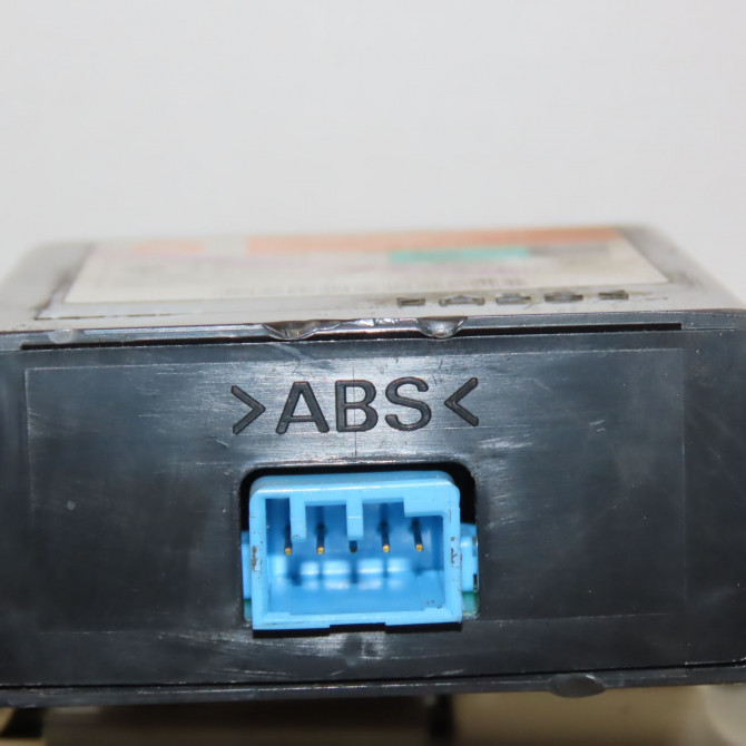 Compteur occasion VOLVO V70 I Phase 2 02-2000->06-2004 2.5 D 140ch 9451494 4