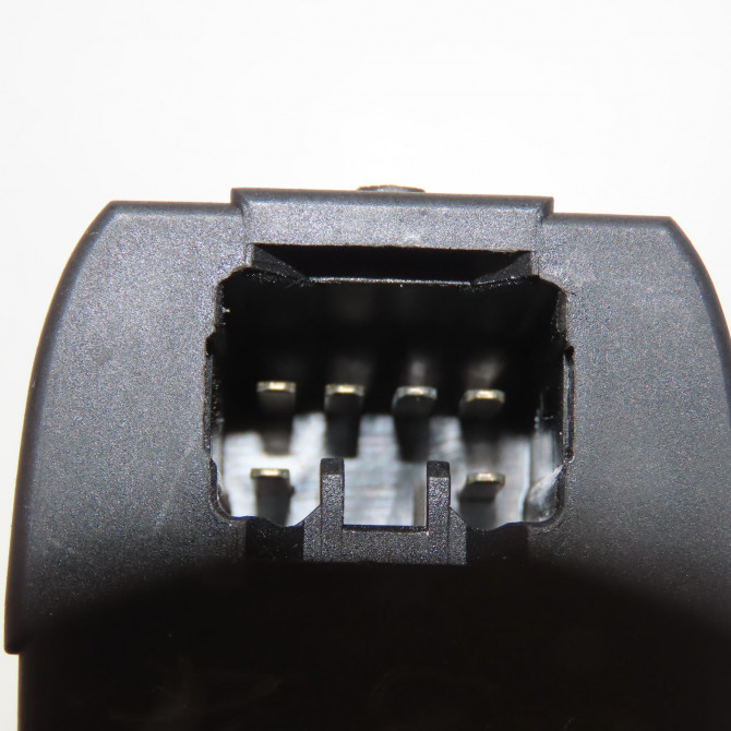 Commande lève-glace porte avant gauche occasion VOLVO V70 I Phase 2 02-2000->06-2004 2.5 D 140ch 4