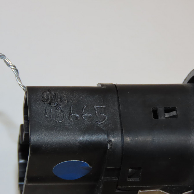 Commande leve-glace porte arrière gauche occasion VOLVO V70 I Phase 2 02-2000->06-2004 2.5 D 140ch 3